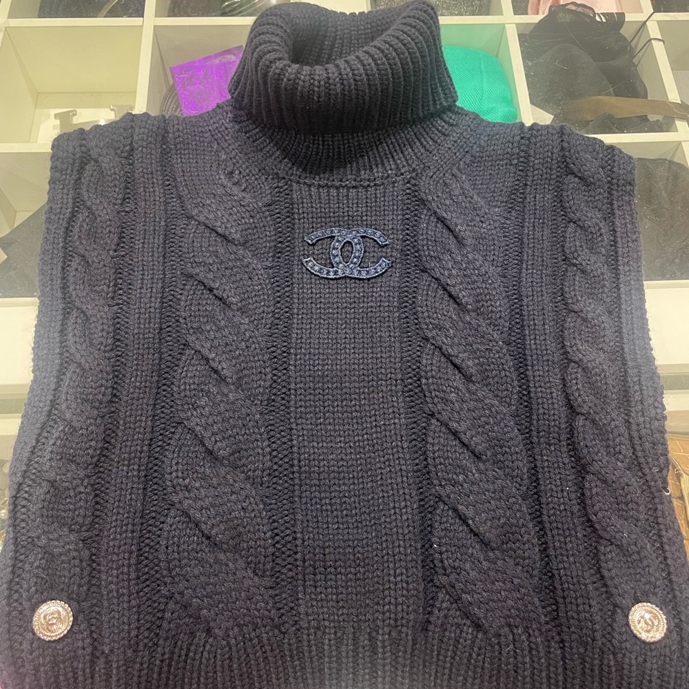 Turtleneck Pullover Chanel